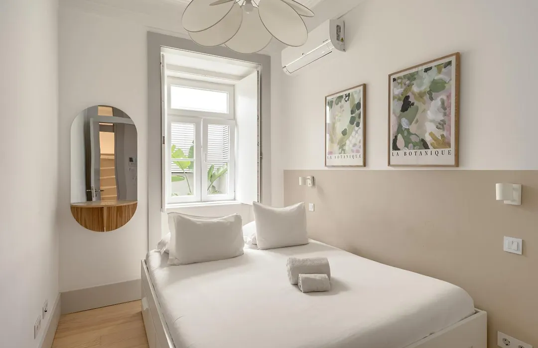 Avenida Boutique Apartments-1