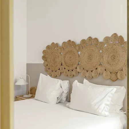 Avenida Boutique Apartments-3