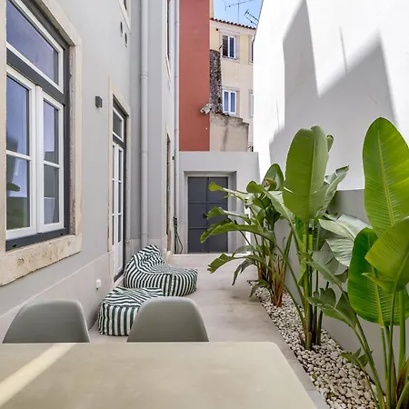 Avenida Boutique Apartments-2